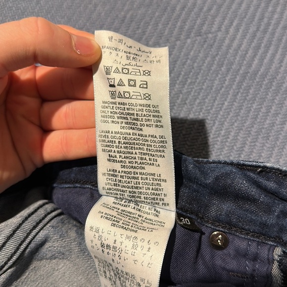 Men’s GUESS All-Over Print Stretch Skinny Jeans - Picture 7 of 9